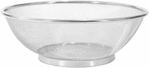 Escorredor de Alimentos em Aço Inoxidável, Peneira Tigela 24cm, Tela Fina para Lavar Frutas, Verduras e Massas